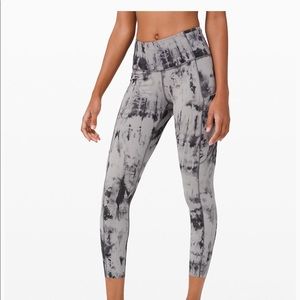 NEW Lululemon leggings chrome 25” game day 6